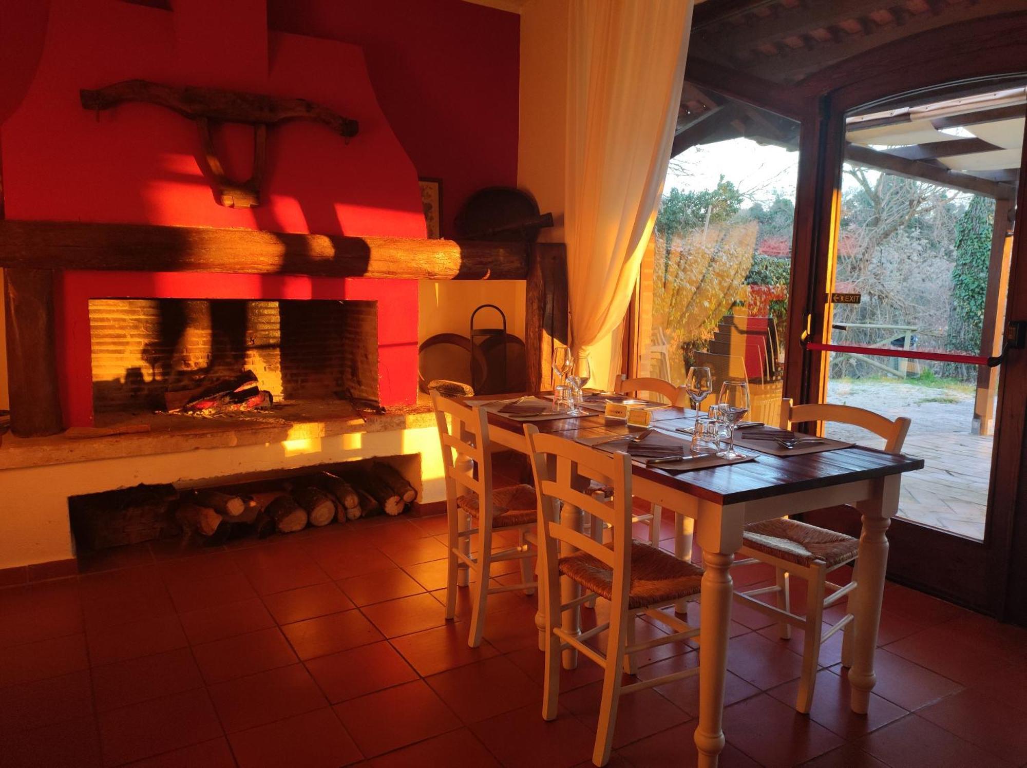 Agriturismo Podere S. Croce 사투르니아 외부 사진