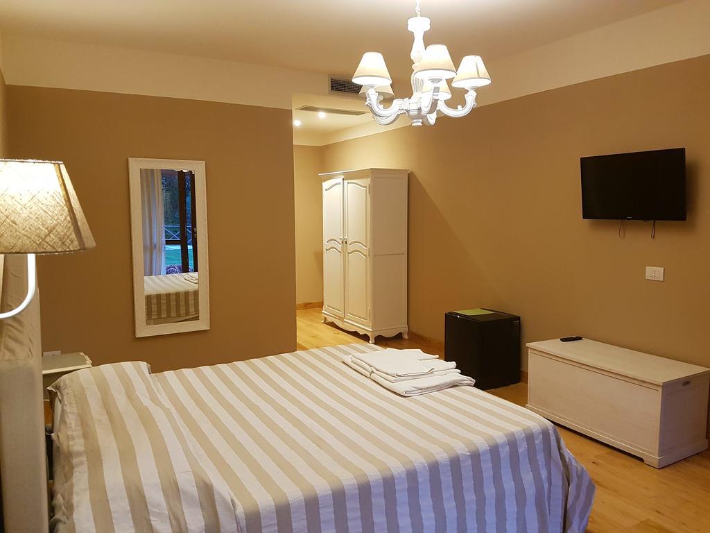 Agriturismo Podere S. Croce 사투르니아 외부 사진